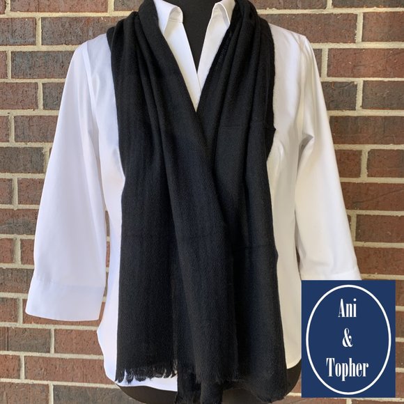100% Cashmere Scarf NWT - Picture 1 of 11